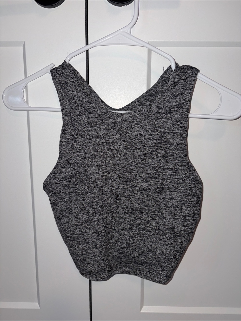 Sleeveless Heather Gray Crop Tank Top - Women